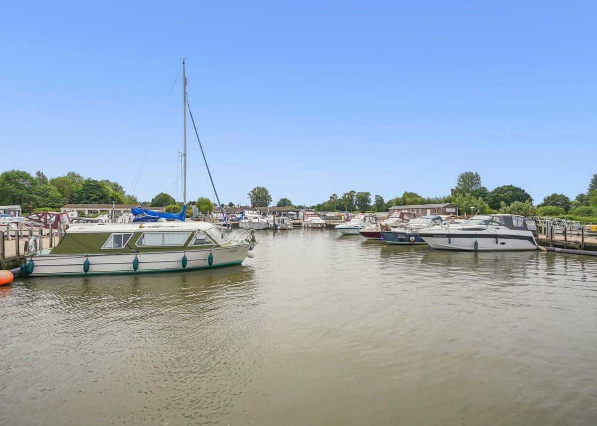 فندق Broadlands Park And Marina Pakefield المظهر الخارجي الصورة
