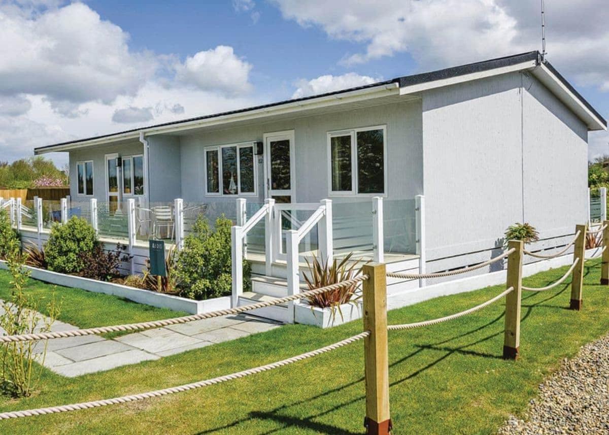 فندق Broadlands Park And Marina Pakefield المظهر الخارجي الصورة